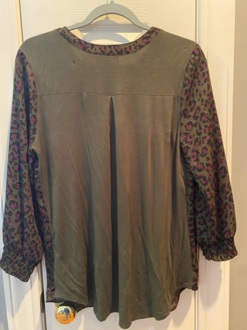 Fortune & Ivy, Olive and Hot Pink Leopard-Print V-Neck Tunic - Picture 3 of 10